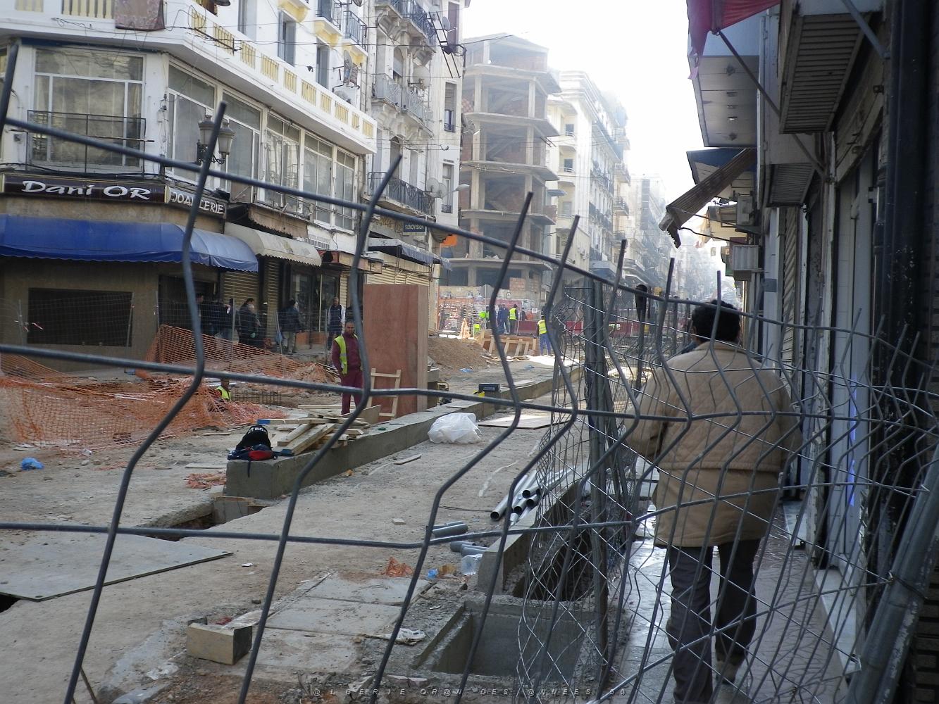 1701 Bd Clemenceau en travaux.JPG